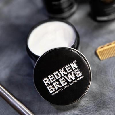 Redken Brews Cream Pomade Gel de păr pentru bărbați 100 ml