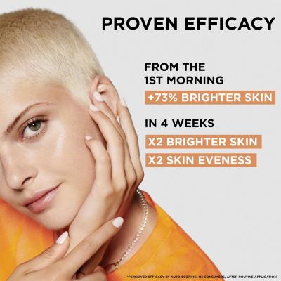 Garnier Skin Naturals Vitamin C Brightening Super Serum Ser facial pentru femei 30 ml