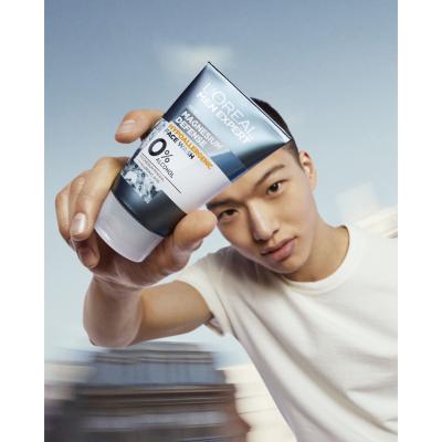L&#039;Oréal Paris Men Expert Magnesium Defence Face Wash Gel demachiant pentru bărbați 100 ml