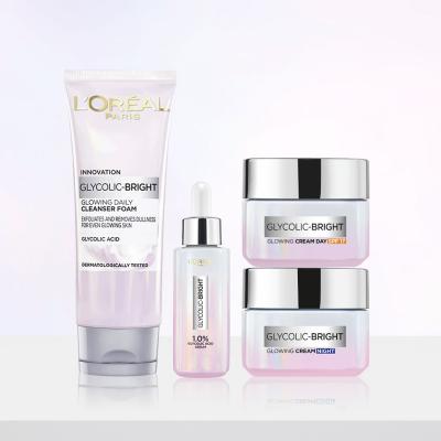 L&#039;Oréal Paris Glycolic-Bright 1.0% Glycolic Acid Serum Ser facial pentru femei 30 ml