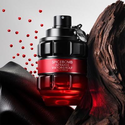 Viktor &amp; Rolf Spicebomb Infrared Apă de parfum pentru bărbați 90 ml