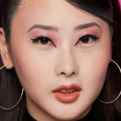 NYX Professional Makeup Bare With Me Blur Tint Foundation Fond de ten pentru femei 30 ml Nuanţă 01 Pale