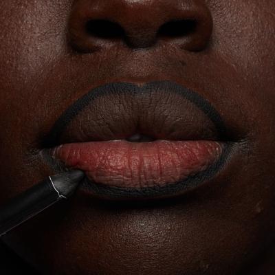 NYX Professional Makeup Line Loud Creion de buze pentru femei 1,2 g Nuanţă 18 Evil Genius