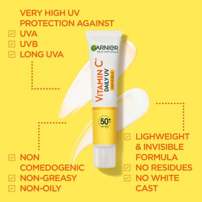 Garnier Skin Naturals Vitamin C Daily UV Invisible SPF50+ Cremă de zi pentru femei 40 ml