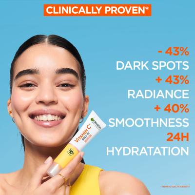 Garnier Skin Naturals Vitamin C Daily UV Glow SPF50+ Cremă de zi pentru femei 40 ml