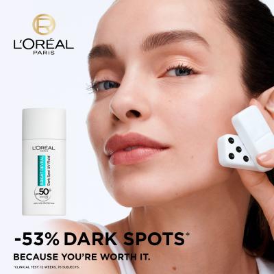 L&#039;Oréal Paris Bright Reveal Dark Spot UV Fluid SPF50+ Cremă de zi pentru femei 50 ml