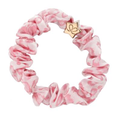 By Eloise London Silk Scrunchie Gold Star Elastice de păr pentru femei 1 buc Nuanţă Pink Leopard