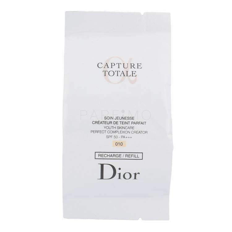 Christian Dior Capture Totale Dreamskin Moist &amp; Perfect Cushion SPF50+ Fond de ten pentru femei Rezerva 15 g Nuanţă 010 tester