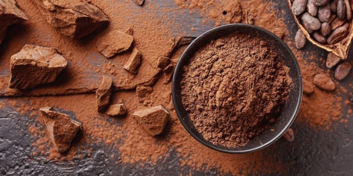 Cacao pentru păr închis la culoare