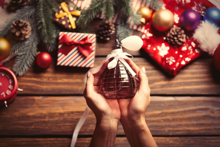 Cum să alegi un parfum cadou